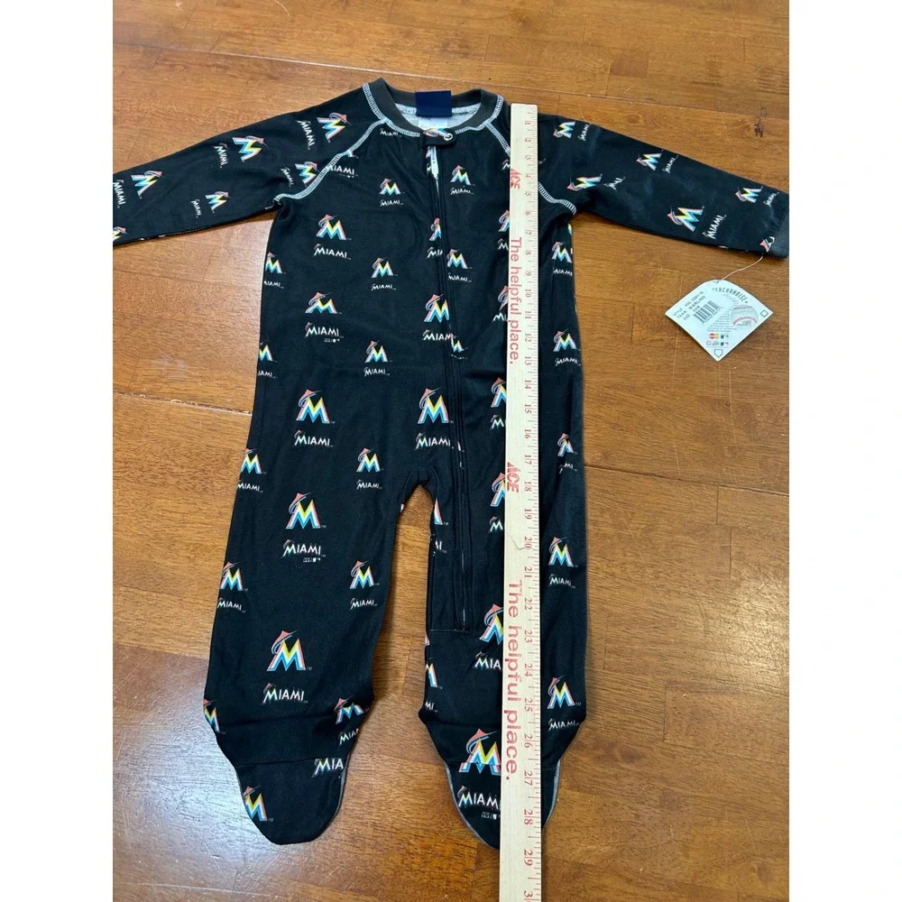New Genuine Stuff Miami Marlins Pajamas Toddler 24M Black MLB Footed Sleeper